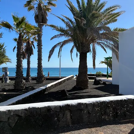 Casa Maca Sea View & Front Puerto del Carmen (Lanzarote)