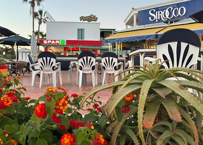 Casa Maca Sea View & Front 아파트 *