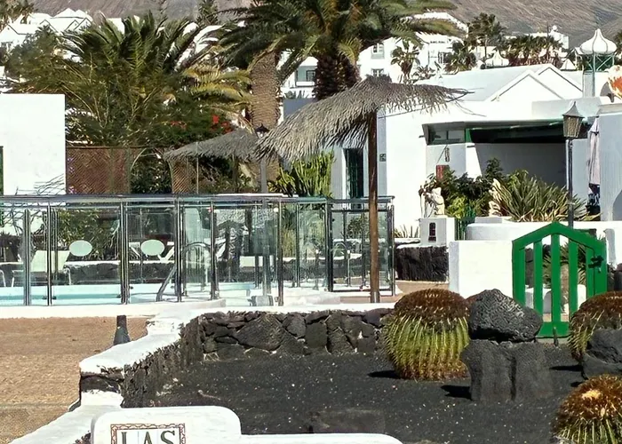 Casa Maca Sea View & Front Puerto del Carmen (Lanzarote)
