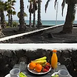 Casa Maca Sea View & Front Apartment Puerto del Carmen (Lanzarote)